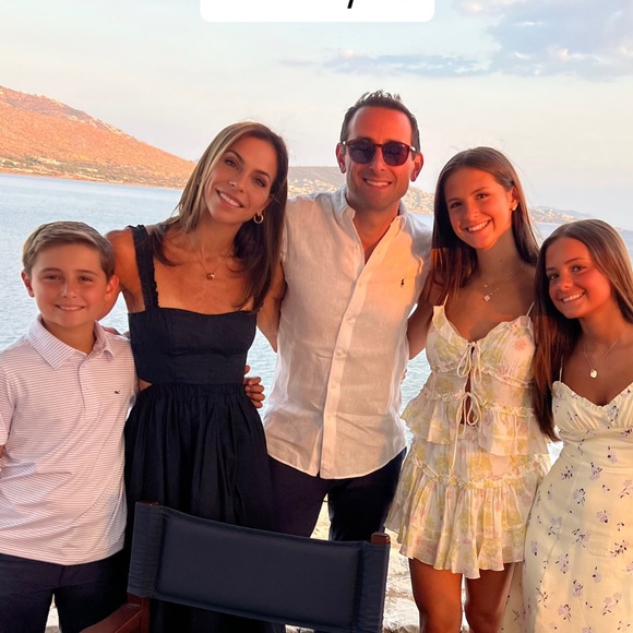 Meet your Posher - Picture 4 of 7